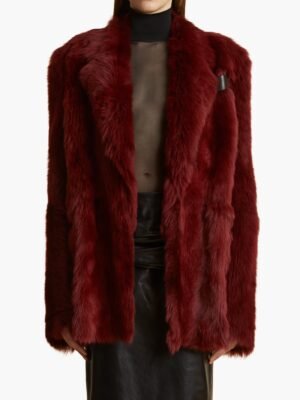 The new khaite fur women's coat is wine red